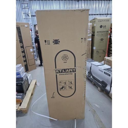 УЦ Холодильник Atlant 1602-190 бронза (плохая упаковка, небольшие вмятины снизу по бокам)