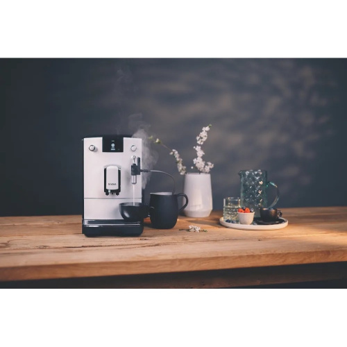 Кофемашина Nivona CafeRomatica NICR 560 белый/черный