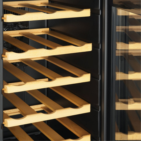 Винный шкаф TESLER CWC-400