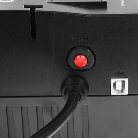 ИБП CyberPower BR700ELCD