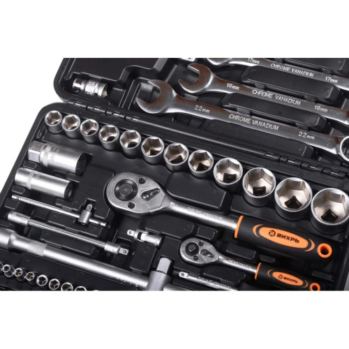 Набор инструментов Вихрь 73/6/7/14 1/2", 1/4", в кейсе 82предм