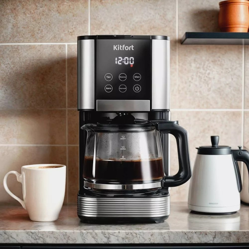 Кофеварка KitFort КТ-7222 нерж/черный