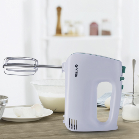 Миксер ручной Vitek VT-1490 белый/зеленый