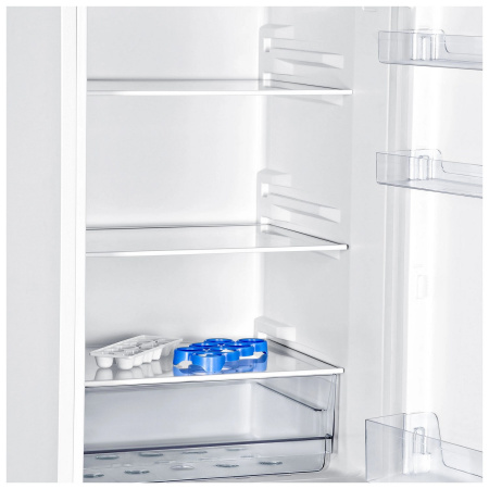 Холодильник Hyundai CC2054WT белый