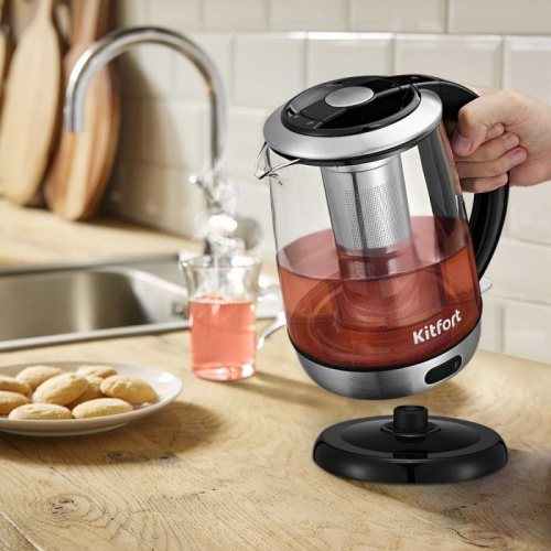 Чайник Kitfort КТ-6155 черный/нерж