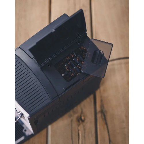 Кофемашина Nivona CafeRomatica NICR 560 белый/черный